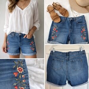 Vintage America Blues Bestie Short Floral Embroidered Denim Jean Shorts Medium